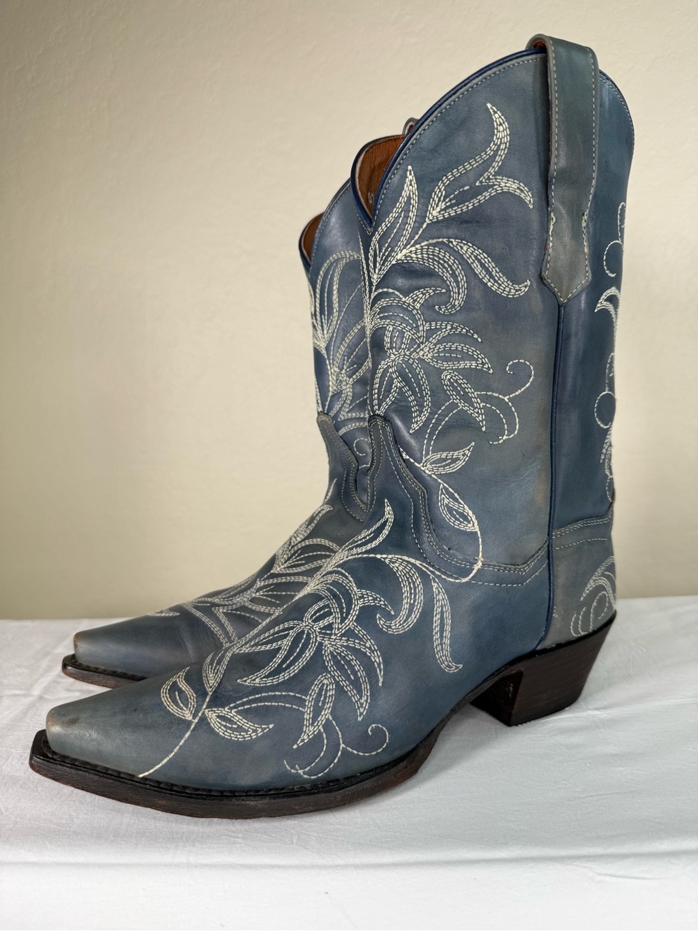 Dan Post Nora Blue Leaf Stitch Leather Western Cowboy Distressed Boots Size 8 - Picture 2 of 16